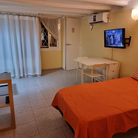 Apart 2 Beds 1 Sofabed Downtown 31 Nigths Min Barcelona Lejlighed Eksteriør billede